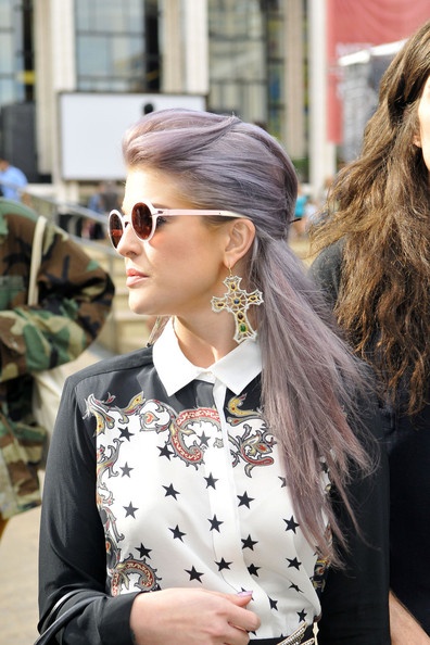 Half Up Half Down Kelly Osbourne Purple Hairstyle