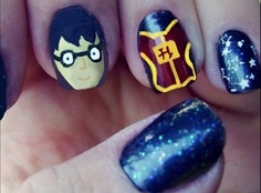 Lovely Harry Potter Nail Design
