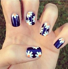 Midnight Blue Daisy Nail Design