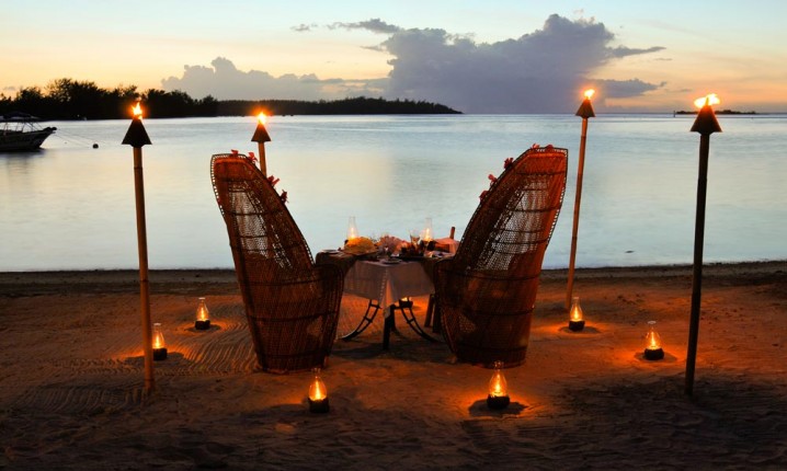 Outdoor Table: with Lights