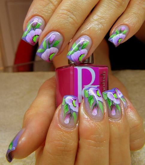 Pretty Flower Nails