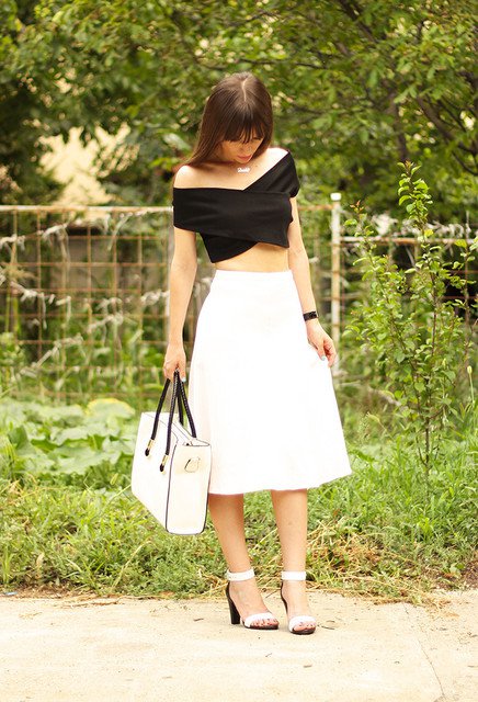 Pretty White Midi Skirt Outfit Idea