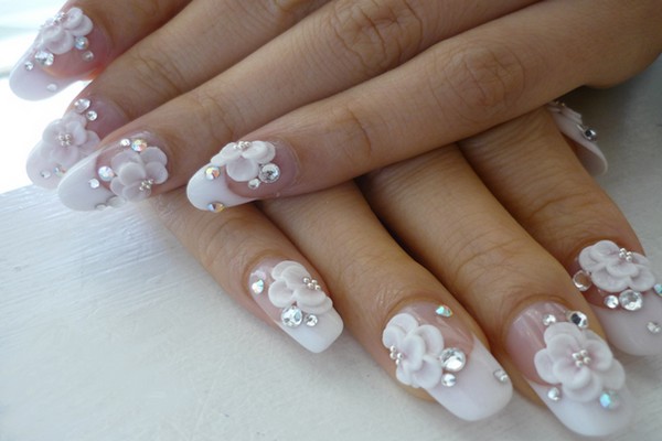 Romantic Wedding Nail Design