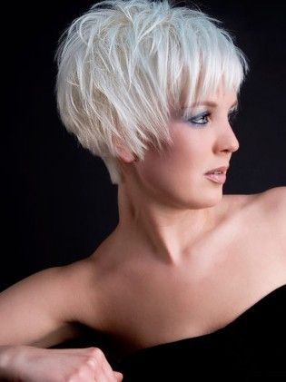 Short Layered White Hairstyle