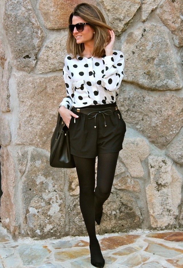 Trendy Polka Dot Outfit Idea