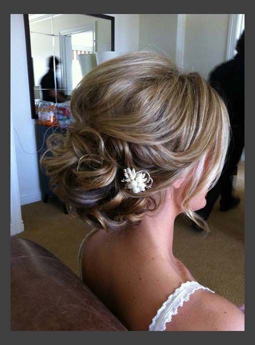 Beautiful Wedding Updo for Medium Length Hair