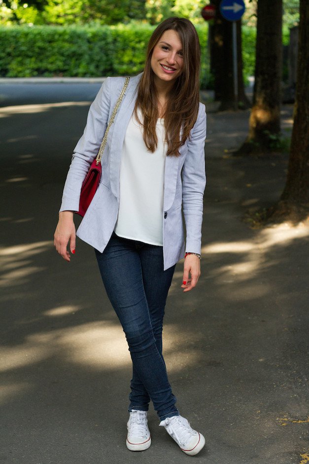 Blazer Outfit Idea with Sneakers