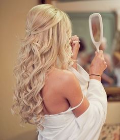 Gorgeous Long Curly Wedding Hairstyle