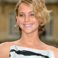 Jennifer Lawrence Messy Bob