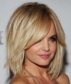 Layered Haircut for Mid-Length Hair