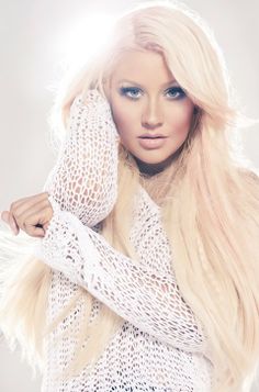 Long Straight Blond Hair - Christina Aguilera Hairstyles