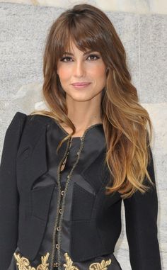 Long Wavy Hairstyle fWith Bangs or Long Faces