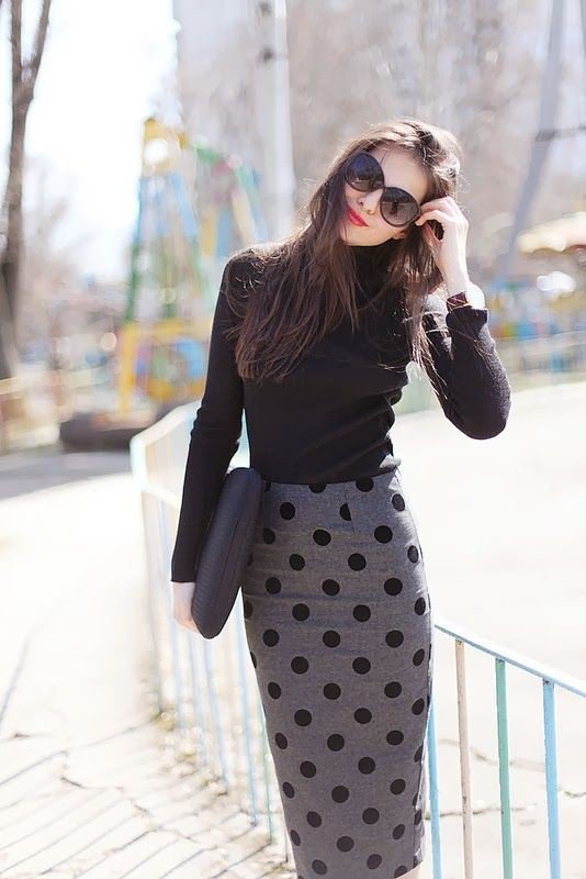 Polka Dotted Midi Skirt Outfit