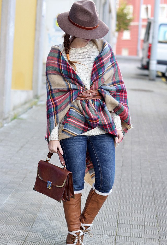 Pretty Outfit with a Scarf