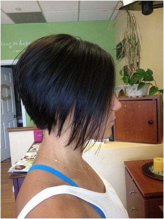 15 Trendy Stacked Bob Haircut Looks - Pretty Designs