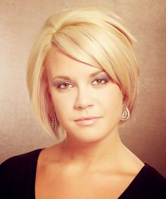 Short Blond Bob Hairstyle