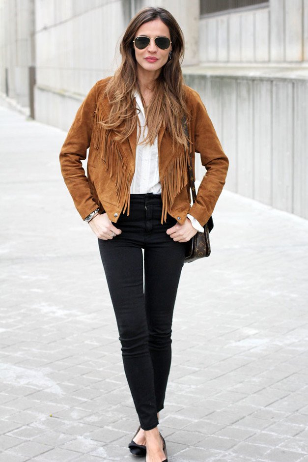 tylish Brown Suede Jacket Outfit for Fall