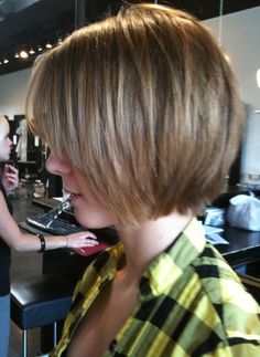 Stylish Shaggy Bob Haircut