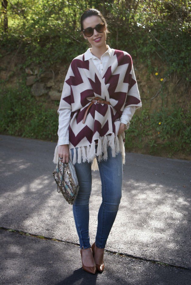 Stylish Way to Wear a Printed Poncho