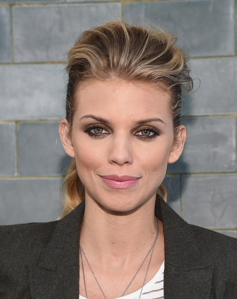 AnnaLynne McCord Brown Smoky Eyes