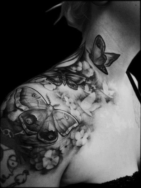 15 Gorgeous Shoulder Butterfly Tattoo Desgns - Pretty Designs