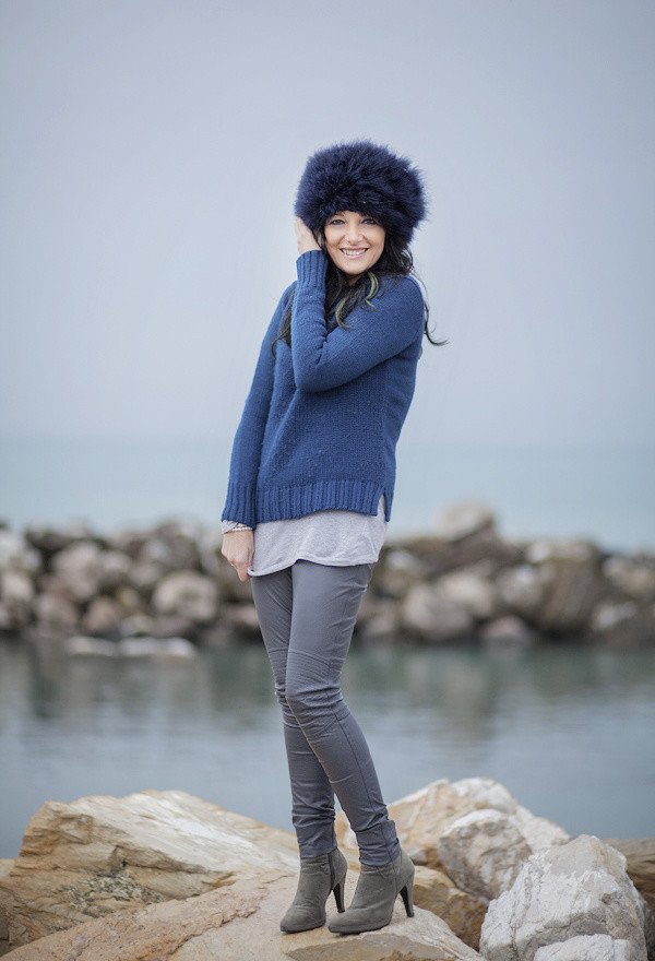 Blue Fur Coat Outfit Idea