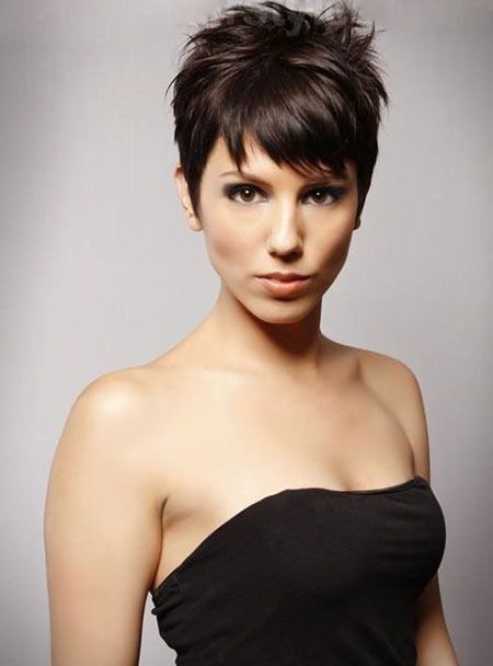 Chic Short Pixie Hairstyle