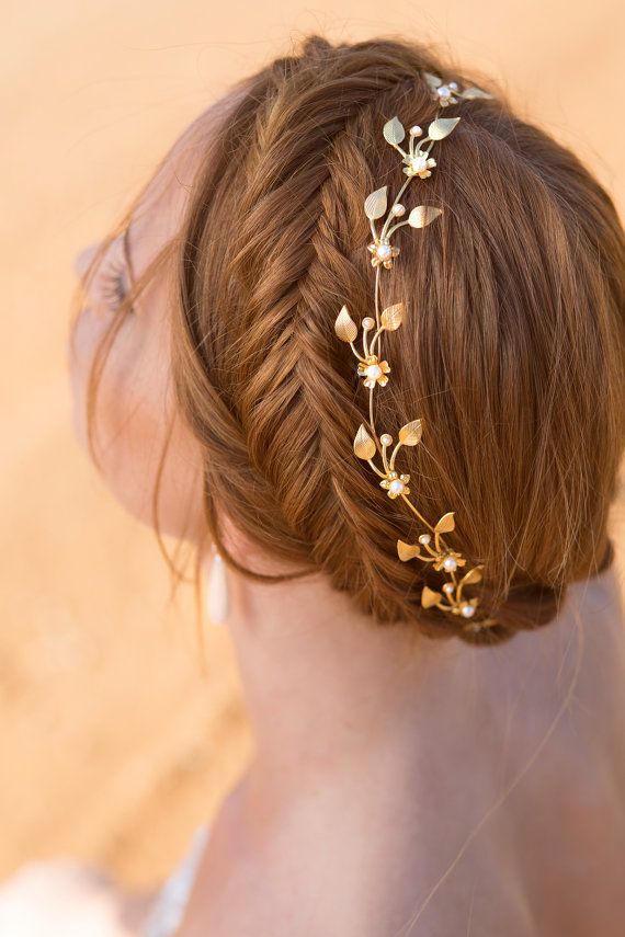 Glamorous Wedding Hairstyle With Headband