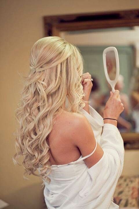 Gorgeous Long Curly Wedding Hairstyle
