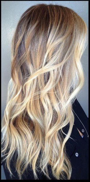 Gorgeous Long Wavy Hairstyle