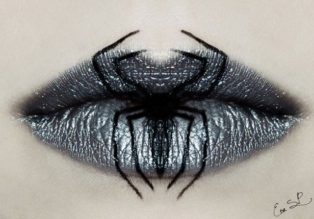 Halloween Lip Makeup Idea with a Spider Pattern