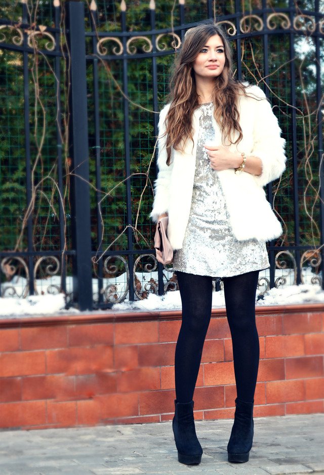 Pretty Fur Coat Outfit Idea for Young Women