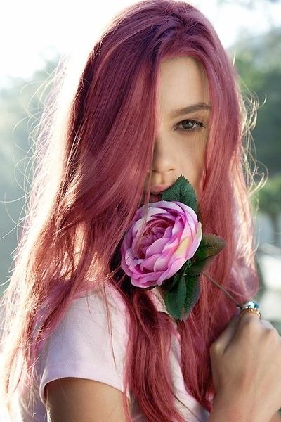 Pretty Wine-hued Hairstyle