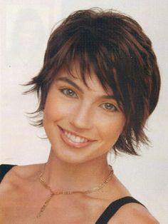 Short Shaggy Hairstyle for Fine Hair