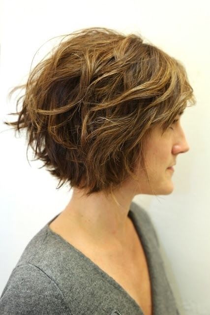 Short Wavy Bob Hairstyle