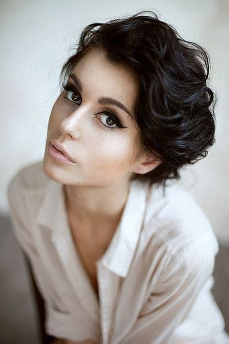 Vintage Short Hairstyle for Thick Hair/Pinterest
