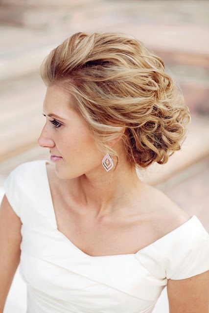 Wedding Updo for Mid-length Hair