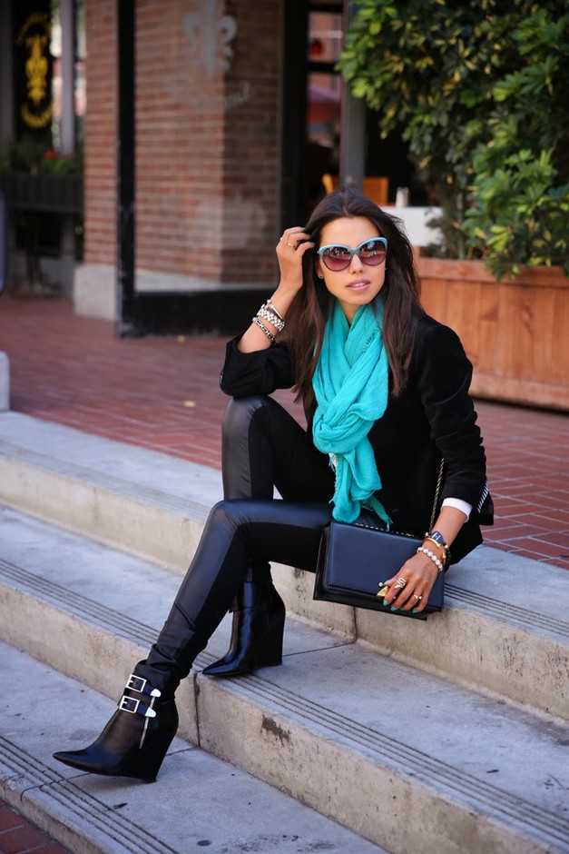 Chic Outfit Idea with Bright Colored Scarf