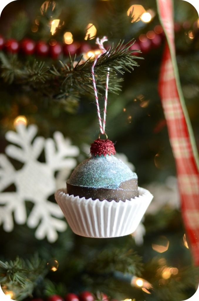 Cupcake Ornament