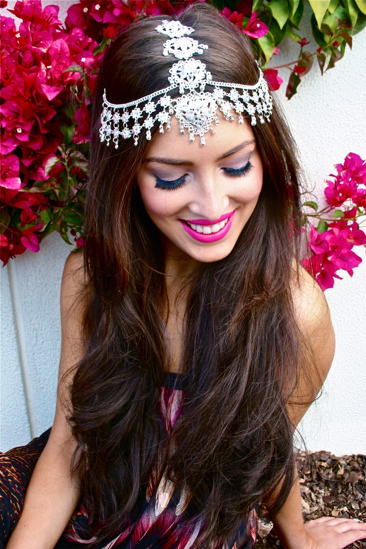 Indian Wedding Hairstyles With Headpieces