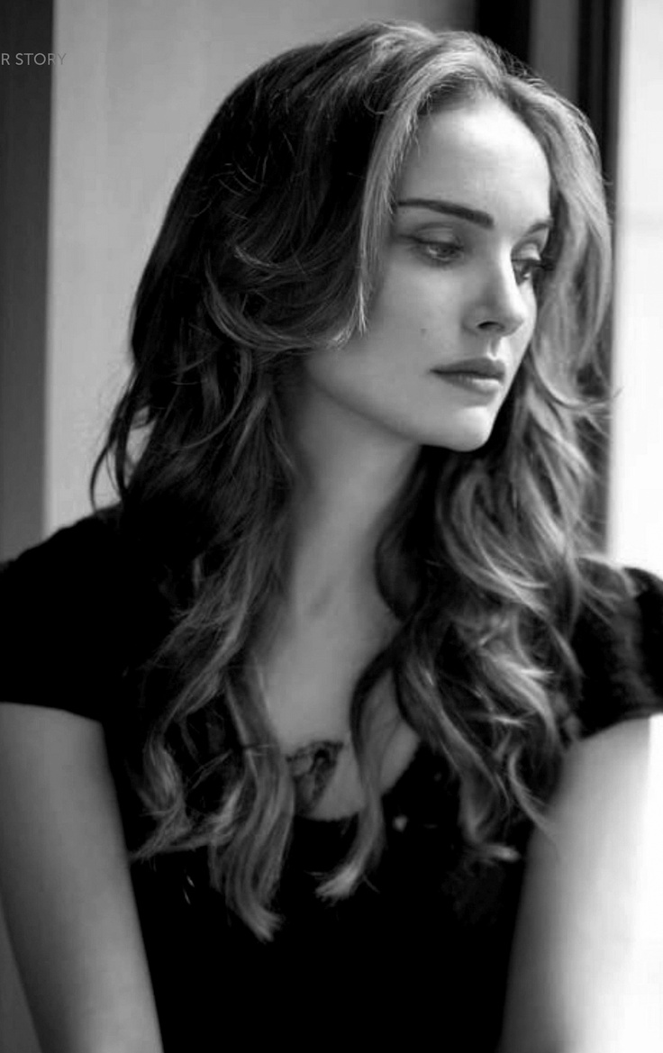 Long Wavy Hair for Natalie Portman Hairstyles