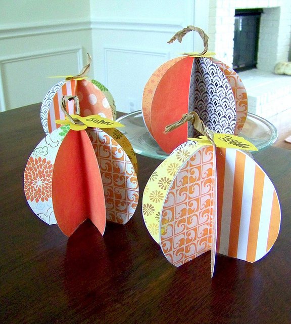 Paper Pumpkin Place Cards