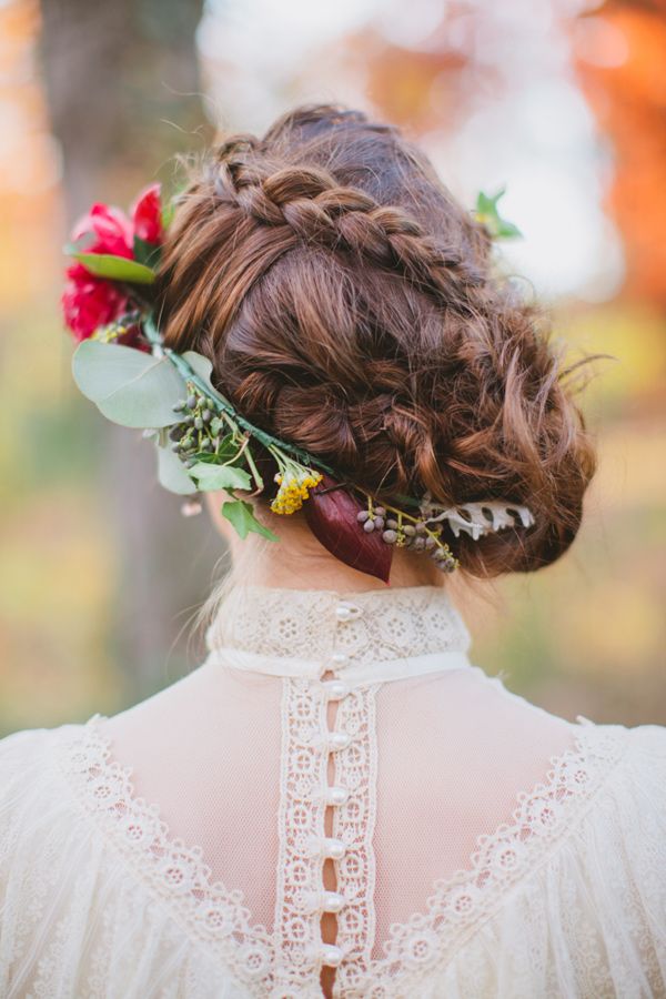 Styish Bun with Flower Crown