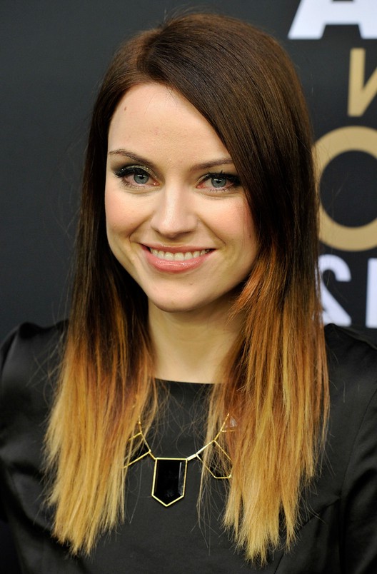 Amy Macdonald Trendy Medium Ombre Hair