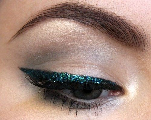 Green Glitter Eyes