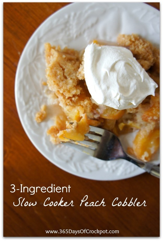 Slow Cooker Peach Cobble