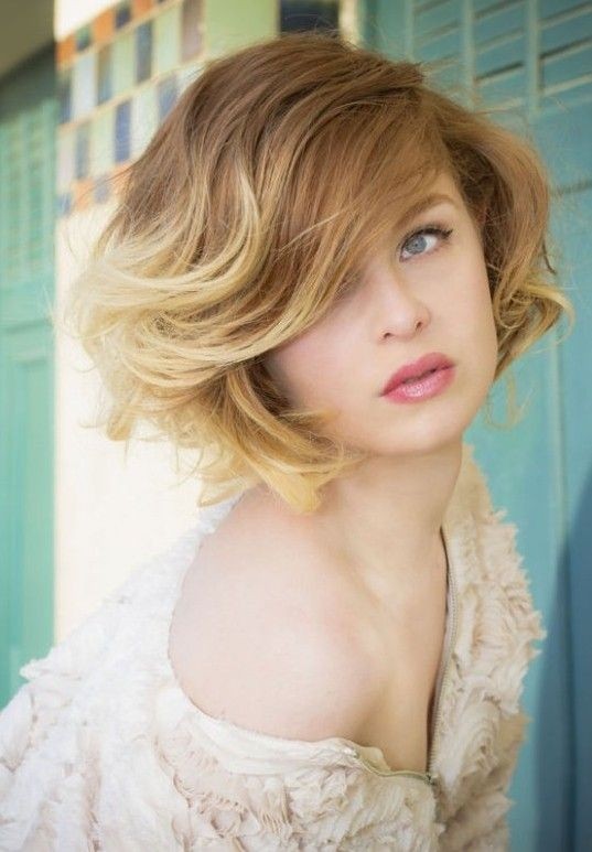 Wavy Bob Hairstyle for Ombre Hair