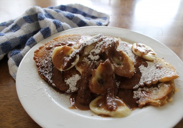 Banana Chocolate Chip Pancakes