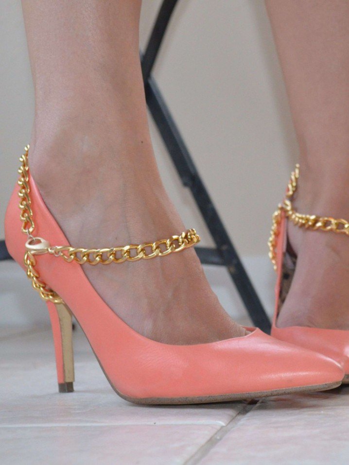 Chain Heels