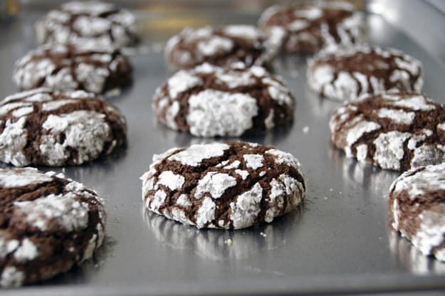 Chocolate Crinkle Cookies